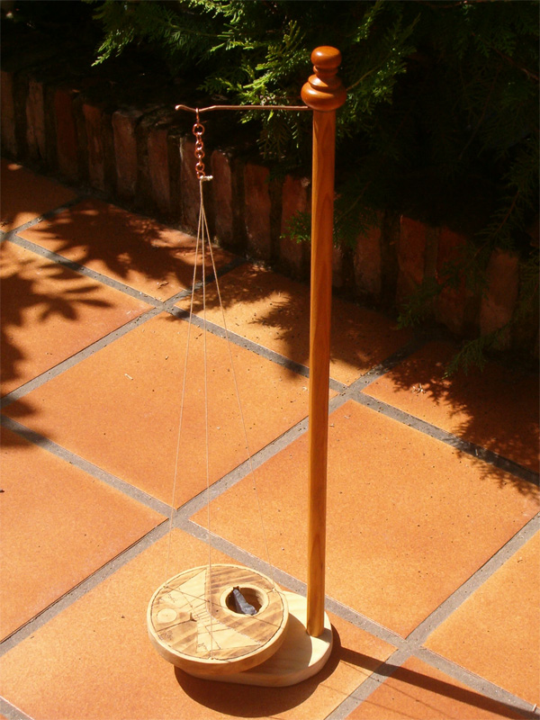 Vista general del reloj de sol portátil y autoorientable una vez finalizado