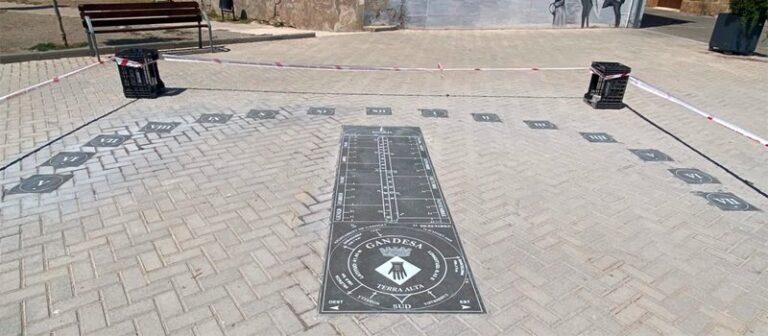 Nuevo reloj solar analemático en Gandesa (Tarragona)